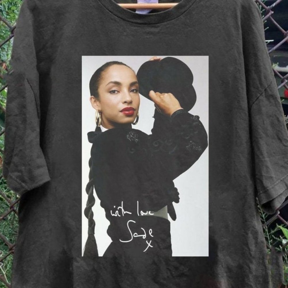 Sade Vintage Tshirt, Sade Tour Tshirt, Sade Concert Shirt, Sade Adu Shirt, Sade